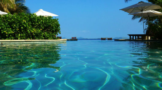 8 Hotels With Awe Inspiring Infinity Pools
